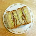 YUZVIO's cooksnap of when they made シンプルに♡メンチのサンドイッチ.