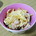 あかばね亭's cooksnap of when they made 麺つゆで簡単親子丼♪.
