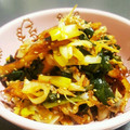 カヲルぅーたん's cooksnap of when they made 簡単1品！ワカメと薩摩揚のゴマ油炒め.