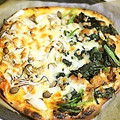 mami323's cooksnap of when they made ほうれん草と照り焼きチキンピザ.