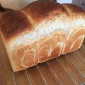 kobamama♪'s cooksnap of when they made もちもち蜂蜜食パン　自家製酵母.