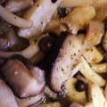 いと's cooksnap of when they made 砂肝ときのこのコンフィ.