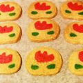 mitigaeru's cooksnap of when they made お花の可愛いアイスボックスクッキー.