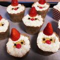 chibi_toto's cooksnap of when they made クリスマスに☆サンタさんのカップケーキ.