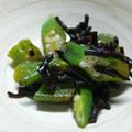 実仔c's cooksnap of when they made 簡単和風★オクラとひじきのあえもの.