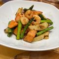 あーこりんママ's cooksnap of when they made 鮭とアスパラのバター醤油炒め♪.