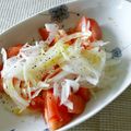 horseland's cooksnap of when they made トマトと玉ねぎのマリネサラダ.