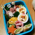 ねむねむ☆ホーリー's cooksnap of when they made クリスマス弁当☆ゆで卵☆簡単♩☆キャラ弁.