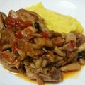 marumaru32's cooksnap of when they made ホロリ鶏もも肉✿赤ワイン煮込み.