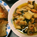たんたん　's cooksnap of when they made 海老とキノコのアヒージョ.