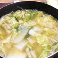 港UV's cooksnap of when they made しゃぶしゃぶの出汁.