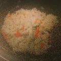 佐保（さほ）'s cooksnap of when they made 生姜が決めての人参とツナの炊き込みご飯.