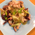 ゆすひと's cooksnap of when they made お義母さんの味✤タコとネギの炒め物.