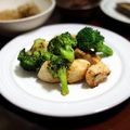 creo's cooksnap of when they made 【塩麹】鶏むね肉とブロッコリーの炒め物.