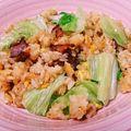 ayuteddy's cooksnap of when they made 旨々♪レタスとベーコンの香味チャーハン.
