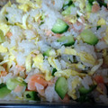 93HINA's cooksnap of when they made 焼き鮭ときゅうりの彩りちらし寿司.
