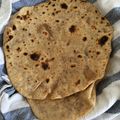 yoquito's cooksnap of when they made 簡単！色々使えるフラワートルティーヤ.