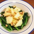 なつめタロー's cooksnap of when they made 春菊とリンゴのサラダ(くるみ入り).