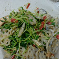 なかたんた's cooksnap of when they made ごまマヨで♪豆苗と蓮根のツナサラダ.