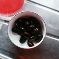 たかはしR's cooksnap of when they made 炊飯器で黒豆の煮物♪簡単おせち♡.