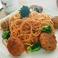 とっとっとまとちゃん's cooksnap of when they made ランチに簡単♪ ミートボールスパゲティ！.