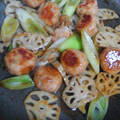 クック5KIH4N☆'s cooksnap of when they made 簡単だよ！蓮根と肉団子の照り焼き.