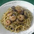 しおとも's cooksnap of when they made 舞茸＆エビの和風パスタ.