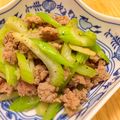 ちょこふみ's cooksnap of when they made 海外キッチン向きの塩豚挽肉とセロリの炒め.
