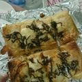 um1210's cooksnap of when they made 簡単おつまみ＊餅入り油揚げの塩昆布ピザ.