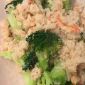 リハブ's cooksnap of when they made ブロッコリーとカニ缶でにんにく炒め.