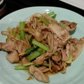 からあげパーティー's cooksnap of when they made 簡単☆もやしと豚肉のポン酢炒め.