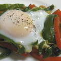 umemodoki's cooksnap of when they made すごもり卵のっけ野菜炒め.