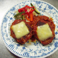 きゃべつ山盛り's cooksnap of when they made 簡単★トマトとチーズの煮込みハンバーグ.