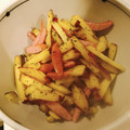 haribogb's cooksnap of when they made お弁当おかず♪さつまいもとウインナー炒め.