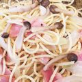 rin0418r24's cooksnap of when they made 簡単♡ベーコンしめじの和風パスタ.