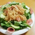 3yury's cooksnap of when they made まかない★ベーコンと玉葱のおかずサラダ.