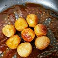 sakiʕ•̫͡•ʔ's cooksnap of when they made お鍋リメイク♡簡単肉だんごの甘酢あん♡.