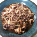 カヘルさん's cooksnap of when they made いかとえのきだけの炒め物.