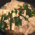 モモッティ's cooksnap of when they made 鶏皮でモツ鍋♡水炊きとモツ鍋が同時に♪.