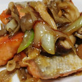 きょんこ87's cooksnap of when they made m鮭ときのこのバター醤油炒め.