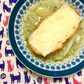 ふたごゆき's cooksnap of when they made とろとろ玉ねぎのオニオングラタンスープ.