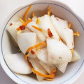 まめしばLOVE's cooksnap of when they made みかんの皮で！大根のお漬物♪.