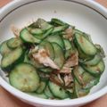 カエたん's cooksnap of when they made 鶏胸肉ときゅうりの梅おかか和え.