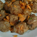 にゃっぷらぷー's cooksnap of when they made 簡単♪ ひき肉 揚げ団子.