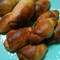ヘタレンジャー's cooksnap of when they made 塩 バターロール HB★カリカリふわふわ.