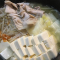 花びら餅もち's cooksnap of when they made 白だしで♪もやしたっぷり！豚ばらもやし鍋.