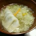 さぁ★たぁ★'s cooksnap of when they made 簡単☆1人ランチ☆冷凍餃子スープ.
