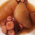 ＊ぺぺちゃん＊'s cooksnap of when they made ☺圧力鍋で柔らかタコと大根煮☺.