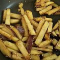 acomot's cooksnap of when they made 揚げずに簡単！スティック大学芋☆.
