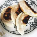 ☆micham☆'s cooksnap of when they made 残った餃子の皮で★キムチ納豆餃子.